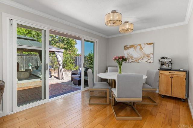 Detail Gallery Image 14 of 31 For 3298 Mercer Ln, San Diego,  CA 92122 - 3 Beds | 2 Baths