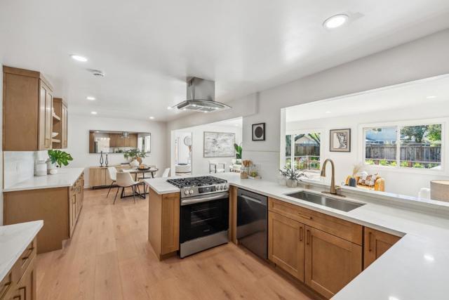 5051 Joseph Lane, San Jose CA: https://media.crmls.org/mediaz/2b7510de-7b18-4a91-b378-867834e43695.jpg