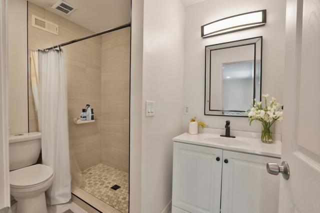 42955 Corte Verde, Fremont CA: https://media.crmls.org/mediaz/2b7534db-ad99-42e8-9936-b2bfbb049fac.jpg