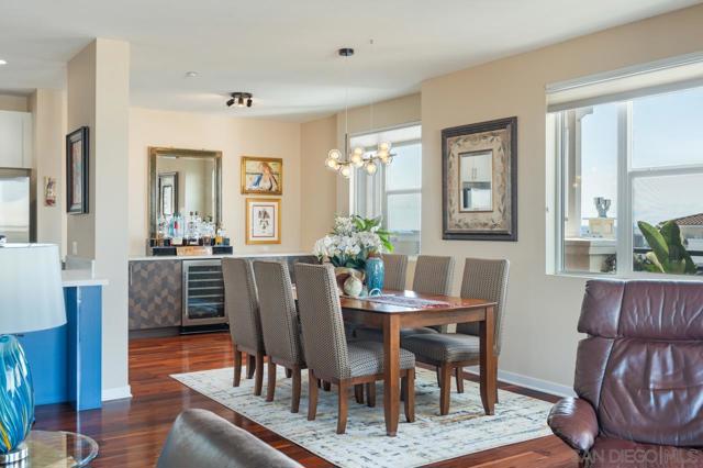 3650 5Th Ave, San Diego CA: https://media.crmls.org/mediaz/2b7667a8-6c78-44f7-89b5-e3efe04a3c73.jpg