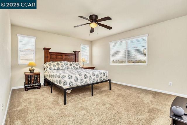 1410 Big Redwood Dr, Oakley CA: https://media.crmls.org/mediaz/2b773798-41fb-418d-9a72-dada28156be5.jpg