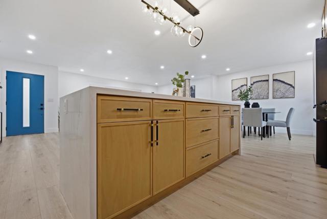 422 Liquidambar Way, Sunnyvale CA: https://media.crmls.org/mediaz/2b78c777-e8d7-4458-9de9-3f5fb670217a.jpg