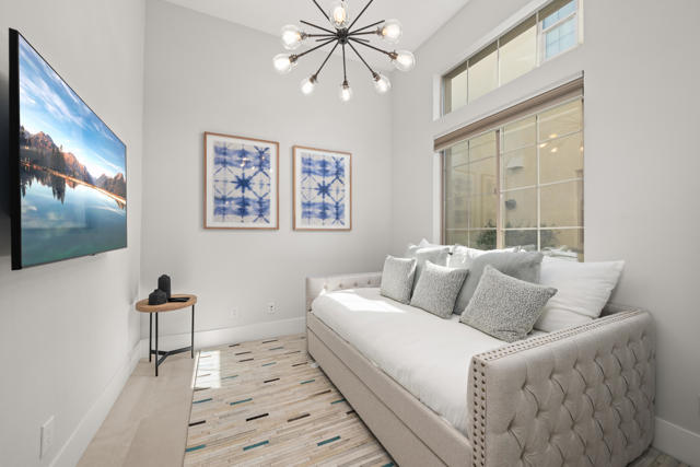 80450 Platinum Way, La Quinta CA: https://media.crmls.org/mediaz/2b795a37-1922-458f-9f7d-aedfc78752f3.jpg