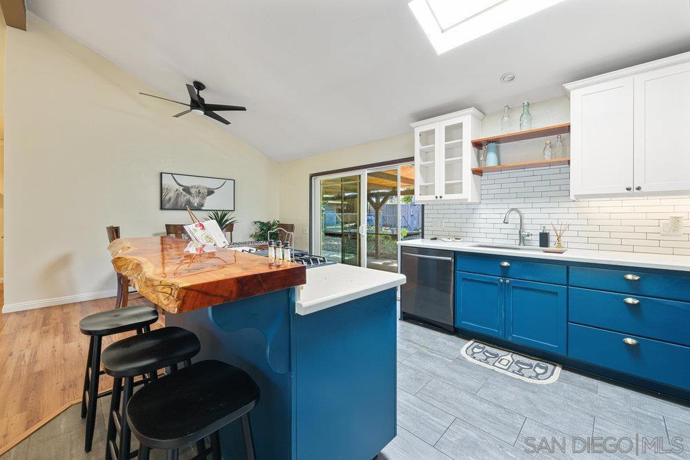 MLS #250034913SD image #12