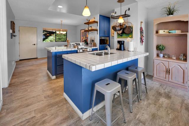 101 Shell Drive, Watsonville CA: https://media.crmls.org/mediaz/2b79a1ba-58f3-4287-b68b-4afd935fdf21.jpg