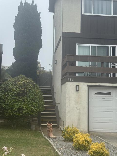 Detail Gallery Image 2 of 6 For 166 168 Coop Court, Encinitas,  CA 92024 - – Beds | – Baths