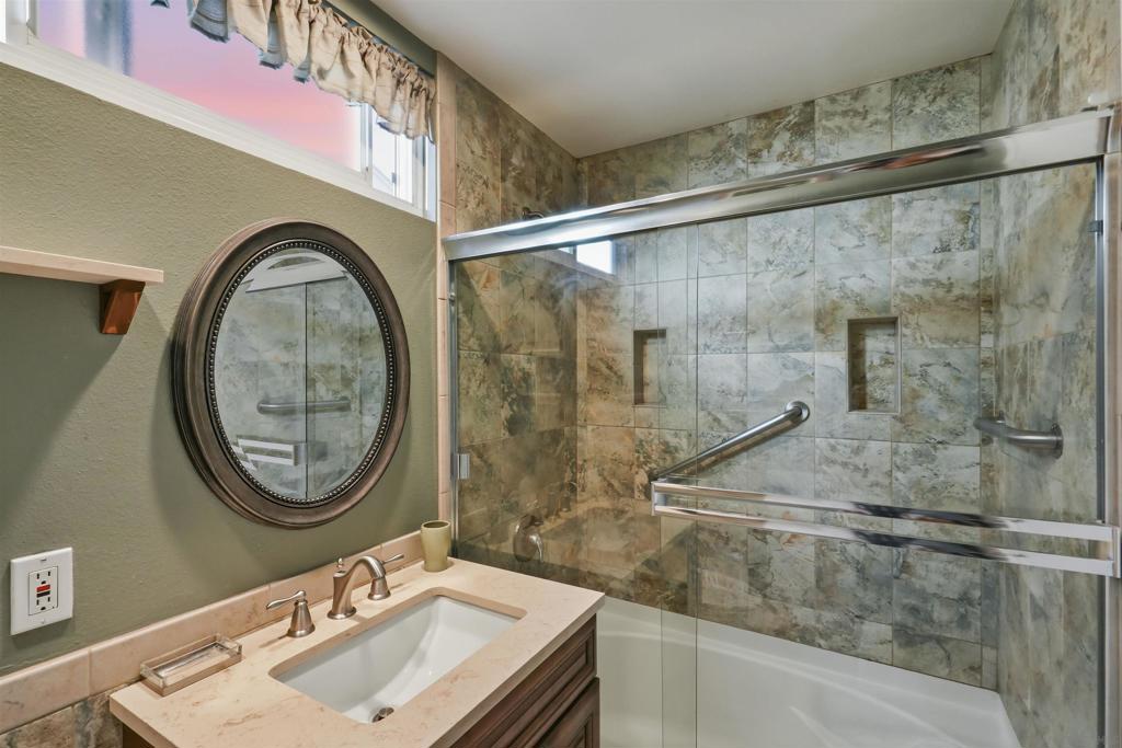 6502 Edmonton Ave - photo 16