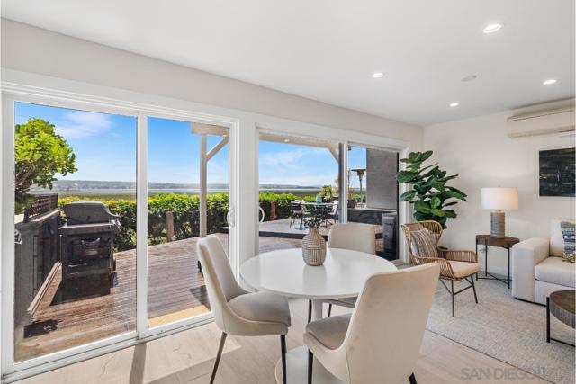 4007 Crown Point Drive, San Diego CA: https://media.crmls.org/mediaz/2b7c0dcf-9ff5-48e8-9bbd-1c9805263f70.jpg