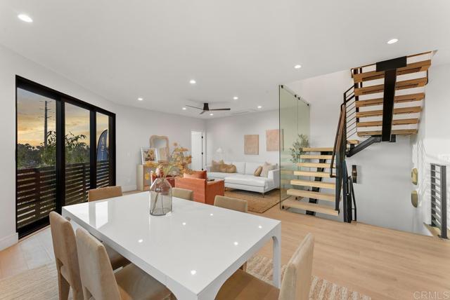 Detail Gallery Image 10 of 41 For 4224 Tonopah Ave, San Diego,  CA 92110 - 3 Beds | 3/1 Baths