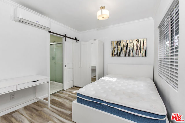 2922 S Budlong Avenue, Los Angeles CA: https://media.crmls.org/mediaz/2b7ce765-791b-4f42-9c1a-e5f23af32ba4.jpg