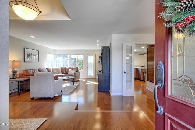 Detail Gallery Image 8 of 33 For 1773 Powell Dr, Ventura,  CA 93004 - 3 Beds | 2/1 Baths