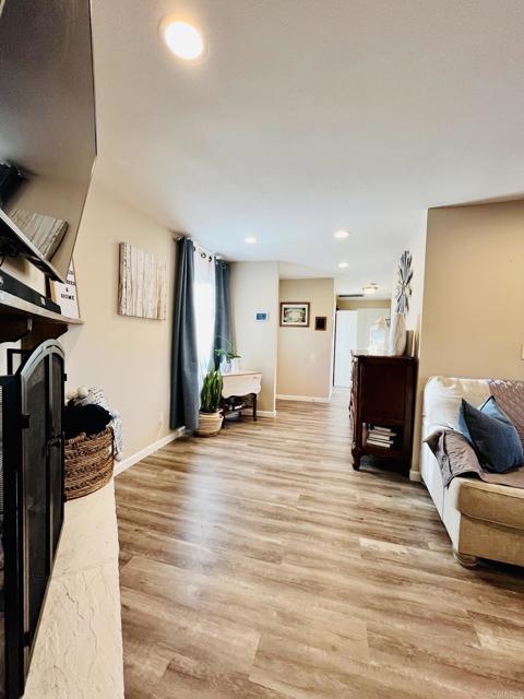 449 Worthington Street, Spring Valley CA: https://media.crmls.org/mediaz/2b7d47e0-ca70-449f-aaed-7e5ffe862b26.jpg