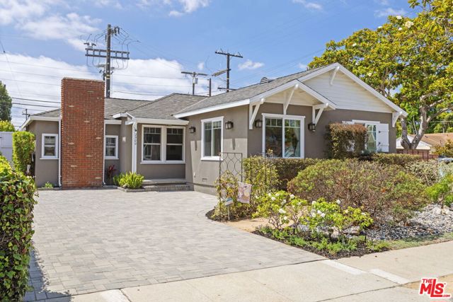 2500 Armour Lane, Redondo Beach, California 90278, 3 Bedrooms Bedrooms, 0 ,2 BathroomsBathrooms,Residential,For Sale,Armour,0,26853721