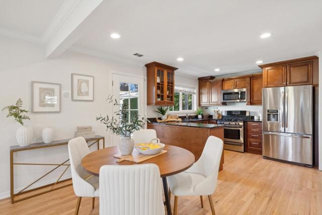 18724 McCoy Avenue, Saratoga CA: https://media.crmls.org/mediaz/2b7facbe-b29a-44b6-91d8-6bed00fb0e4f.jpg