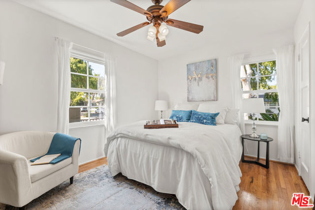 4101 Coolidge Avenue, Los Angeles CA: https://media.crmls.org/mediaz/2b805a58-c46b-4410-bbc6-bf93d5d4a402.jpg
