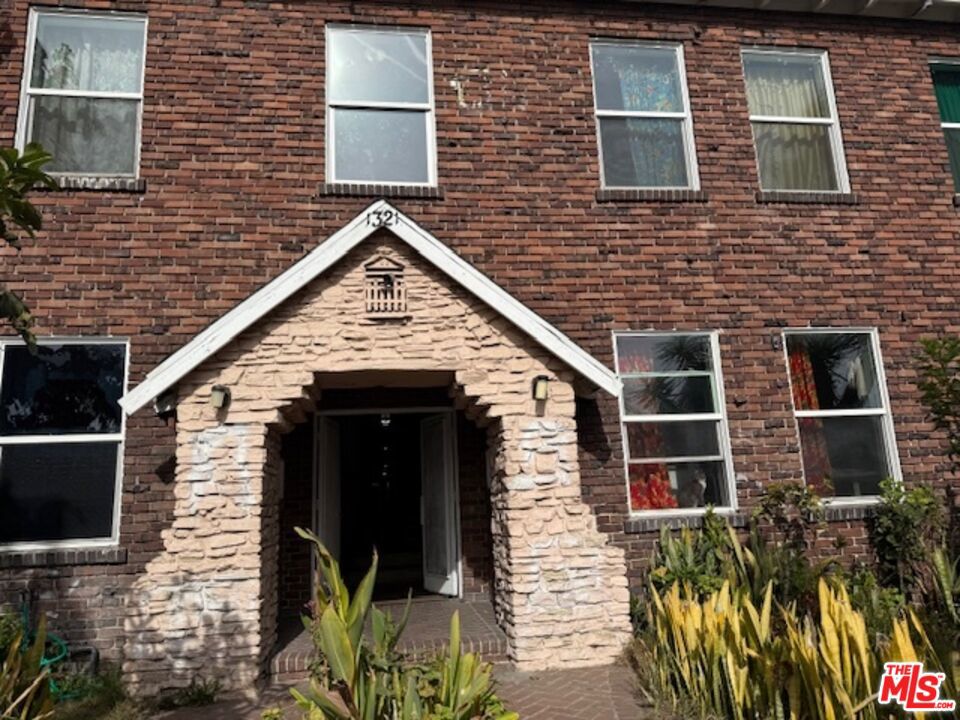 1321 W Martin Luther King Jr Boulevard #16