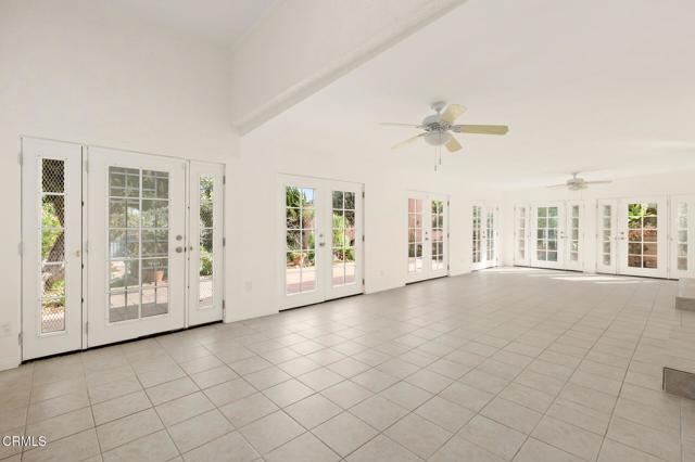 Detail Gallery Image 13 of 39 For 3824 Elm Ave, Long Beach,  CA 90807 - 5 Beds | 5 Baths