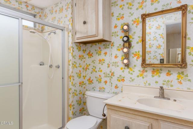 250 E Telegraph Road, Fillmore CA: https://media.crmls.org/mediaz/2b81da7e-8e8d-406f-9afd-09de8ac6c992.jpg