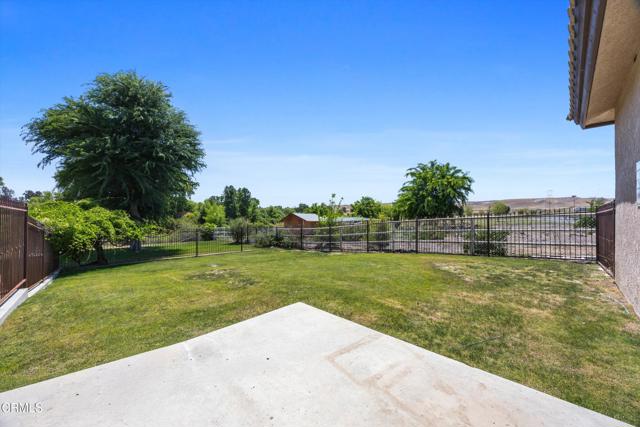Detail Gallery Image 63 of 71 For 6301 Uplands of the Kern Dr, Bakersfield,  CA 93308 - 5 Beds | 4/1 Baths