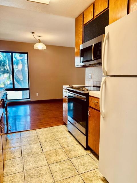 460 Pine Avenue, Half Moon Bay CA: https://media.crmls.org/mediaz/2b82b355-43ce-4ea7-8f04-963693c6cc5c.jpg