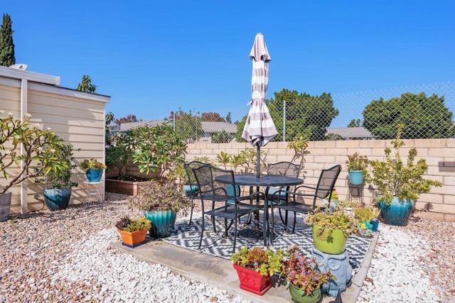 1600 E. Vista Way, Vista CA: https://media.crmls.org/mediaz/2b82caa1-fbf8-4e7a-891d-c85584e3cd3b.jpg