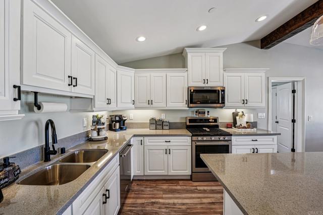 Image 12 of 61 For 41879 Indian Hill Trail