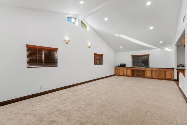 Detail Gallery Image 10 of 44 For 11515 Escoba Pl, San Diego,  CA 92127 - 4 Beds | 2 Baths