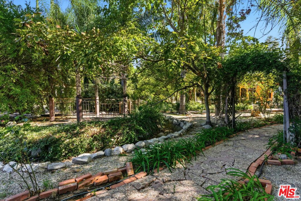 MLS #25617871 image #31