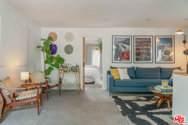 905 N Beverly Glen Boulevard, Los Angeles CA: https://media.crmls.org/mediaz/2b86793a-7526-4471-8a7f-a66388ae2f2b.jpg