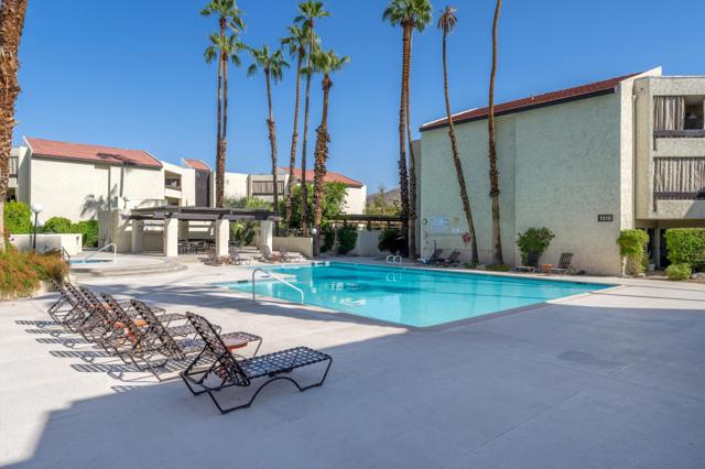 1552 S Camino Real, Palm Springs CA: https://media.crmls.org/mediaz/2b869a0e-9028-4141-b7f3-3ab0870f0ac8.jpg