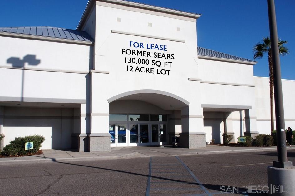 3751 S Dogwood Rd, El Centro, CA 92243
