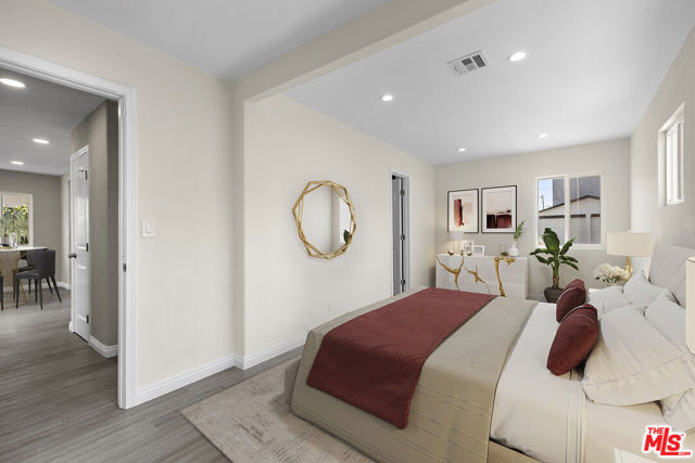 1212 W 92nd Street, Los Angeles CA: https://media.crmls.org/mediaz/2b8a131b-cae7-4200-a81a-a907c962eded.jpg