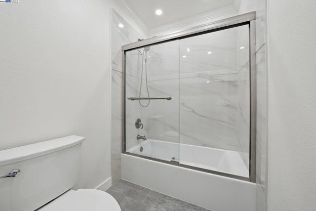 2387 Gomes Rd, Fremont CA: https://media.crmls.org/mediaz/2b8a7224-0dab-46a6-b240-c2c74ce6b138.jpg