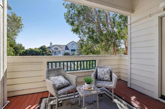 2508 Hastings Shore Lane, Redwood City CA: https://media.crmls.org/mediaz/2b8a9115-0c43-4a01-9943-f72e904f4c57.jpg