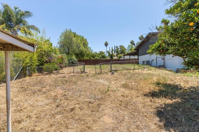 30118 Miller Rd., Valley Center CA: https://media.crmls.org/mediaz/2b8bb41a-62e6-40e1-b5d1-4fd5a81d809d.jpg