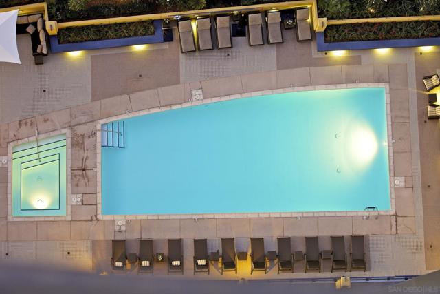 1325 Pacific Hwy, San Diego CA: https://media.crmls.org/mediaz/2b8bf9b7-8e33-4df1-9daf-54cb56e4c832.jpg