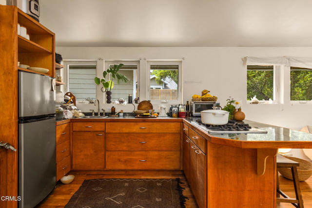 Detail Gallery Image 31 of 44 For 15990 Maricopa Hwy, Ojai,  CA 93023 - 4 Beds | 3 Baths