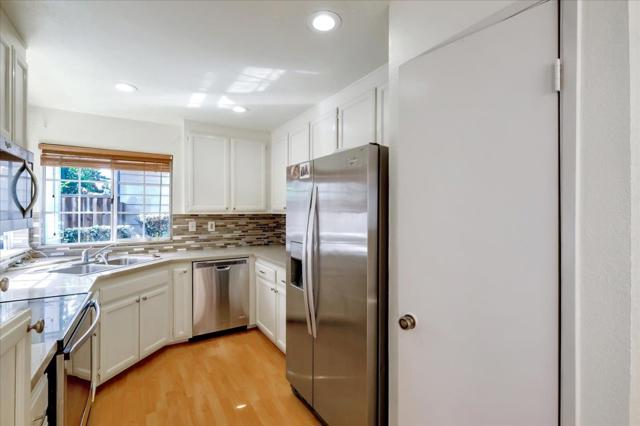 6153 Potrero Drive, Newark CA: https://media.crmls.org/mediaz/2b8e0546-791d-41bc-9601-659d615eb562.jpg