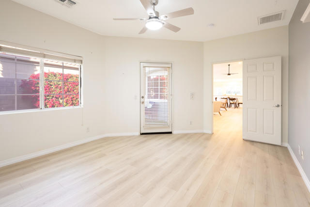 Image 16 of 38 For 45950 Spyglass Hill Street