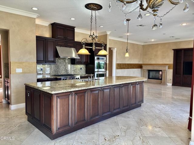 Detail Gallery Image 22 of 73 For 1702 Aleutian Way, Oxnard,  CA 93035 - 4 Beds | 4/1 Baths