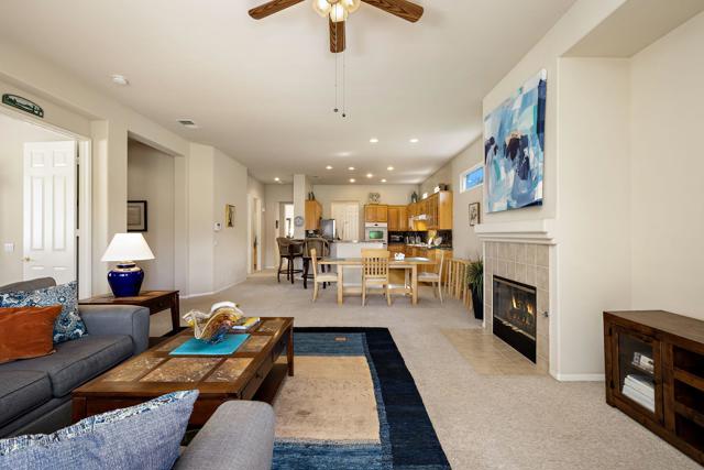 78071 Calle Norte, La Quinta CA: https://media.crmls.org/mediaz/2b905496-a9a0-459c-9eba-9b618dc8cc5d.jpg
