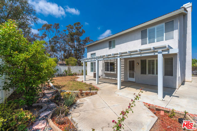 2320 Leggett Lane, Fullerton CA: https://media.crmls.org/mediaz/2b90d106-a685-4660-ab34-b9c52d31342e.jpg