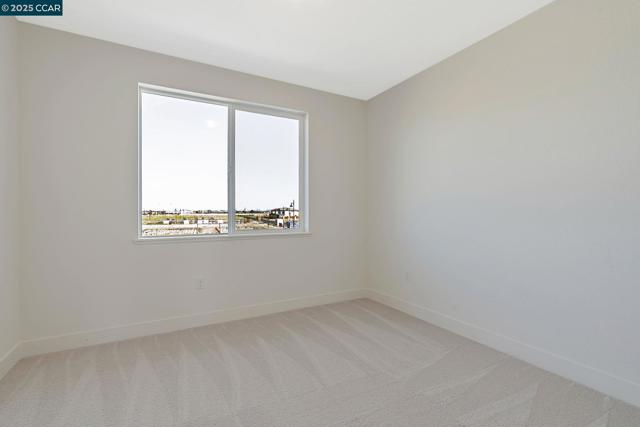 16166 Poulson Street, Lathrop CA: https://media.crmls.org/mediaz/2b914ec2-b56e-447b-a70c-beb814e4a3a3.jpg
