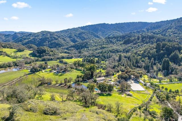 6915 Redwood Retreat Road, Gilroy CA: https://media.crmls.org/mediaz/2b9178b2-a61a-4216-b240-c2ba587d4dce.jpg