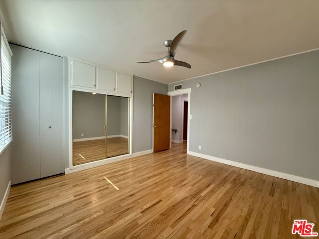 6938 Balboa Boulevard, Van Nuys CA: https://media.crmls.org/mediaz/2b92afb4-d48d-41af-8aa0-a3e8751ee88a.jpg
