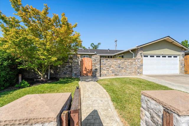 3173 Cyrus Avenue, San Jose CA: https://media.crmls.org/mediaz/2b935d2c-2988-49cf-aa0d-f737cc85532f.jpg