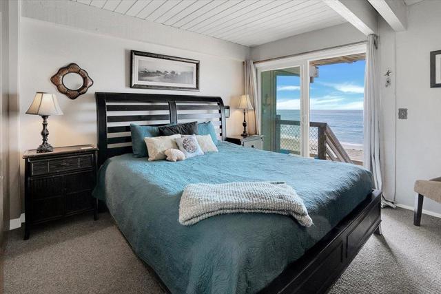 753 The Shoreline, La Selva Beach CA: https://media.crmls.org/mediaz/2b946be4-f853-4125-b2ac-25f125ca3f11.jpg