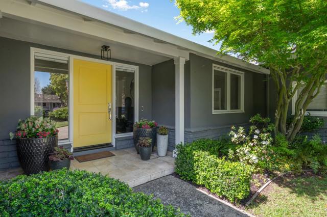 1101 Hobart Street, Menlo Park CA: https://media.crmls.org/mediaz/2b94cdd7-6d38-420b-a6eb-4dfcda78aa1d.jpg