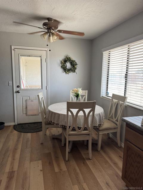 22394 Lone Eagle Rd, Apple Valley CA: https://media.crmls.org/mediaz/2b95b3d1-65a9-448e-9864-a420d123b719.jpg