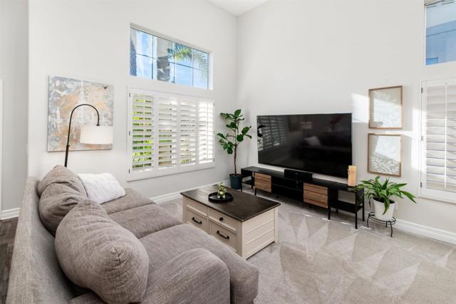 Detail Gallery Image 8 of 51 For 5162 Berryessa St, Oceanside,  CA 92056 - 5 Beds | 3 Baths